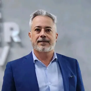 Administrador, com longa carreira na saúde em empresas de alto impacto na transformação digital do setor
